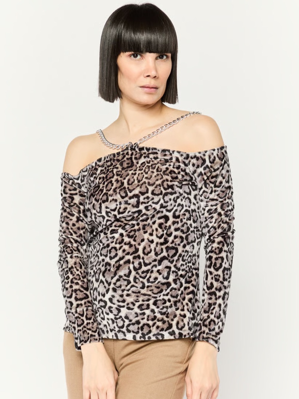 Michael Kors - Leopard Print Off-Shoulder Chain-Detail Women's Top